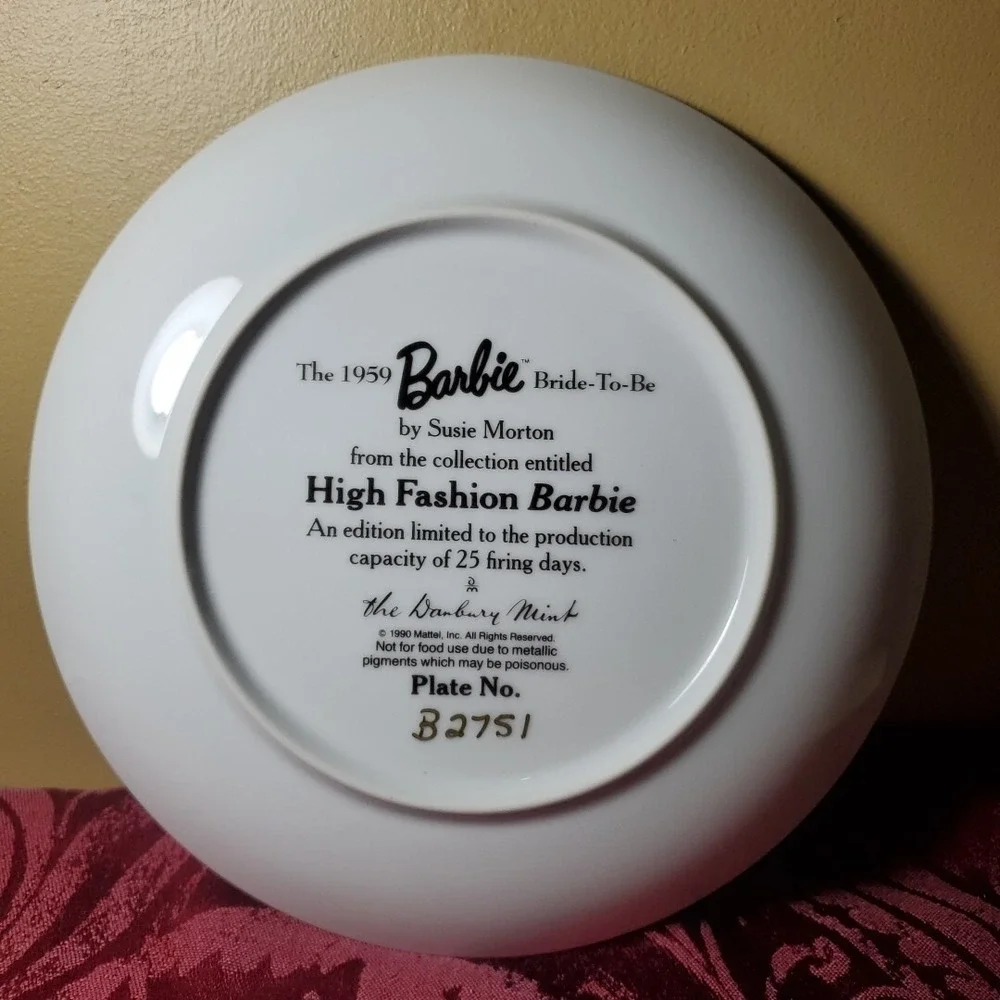 Vtg Danbury Mint Barbie High Fashion Commemorative Plate B2751 No Box